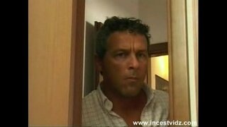 Baba anatumia hali anal