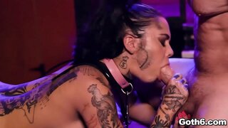 Sexy goth salope Geneviève Sinn reçoit un ANAL Sexy goth salope Geneviève Sinn reçoit un ANAL