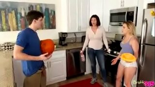 ���োপন সঙ্গে সৎ বোন যখন মা করছে, শ্রম, শক্তি বাড়ি